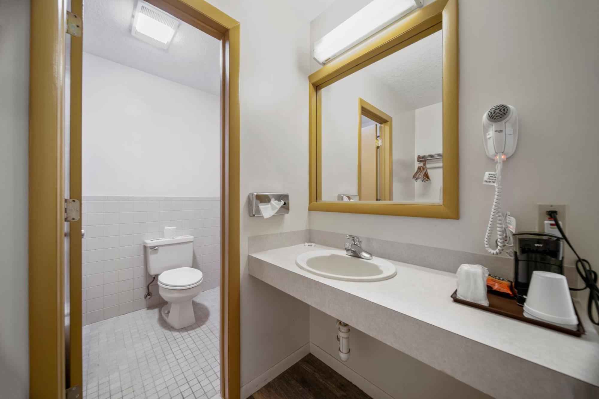 Executive Inn Cass City Phòng bức ảnh
